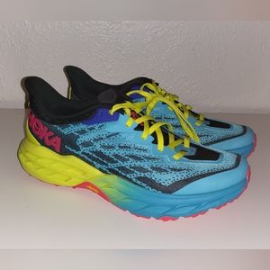 HOKA Speedgoat 5